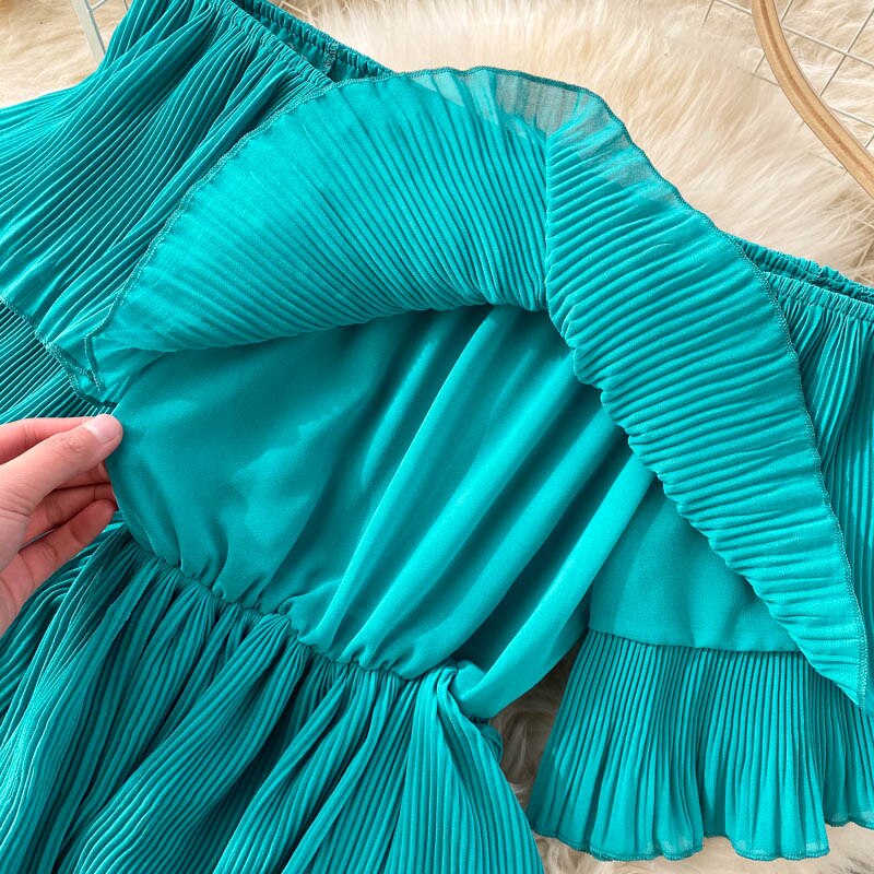 New Summer Women Beach Vacation Dress Sexy Slash Neck Off Shoulder Sweet Pleated Cake Hem Slim Long Dress