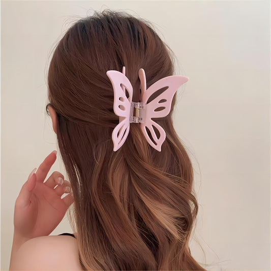 Chic Hollowed-out Butterfly Chignon Claw Clip Hair Clip